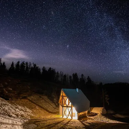House On The Hill * Spodnja Idrija